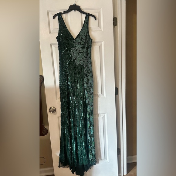 Mac Duggal emerald green evening gown size 6- style 5473 - Picture 2 of 7